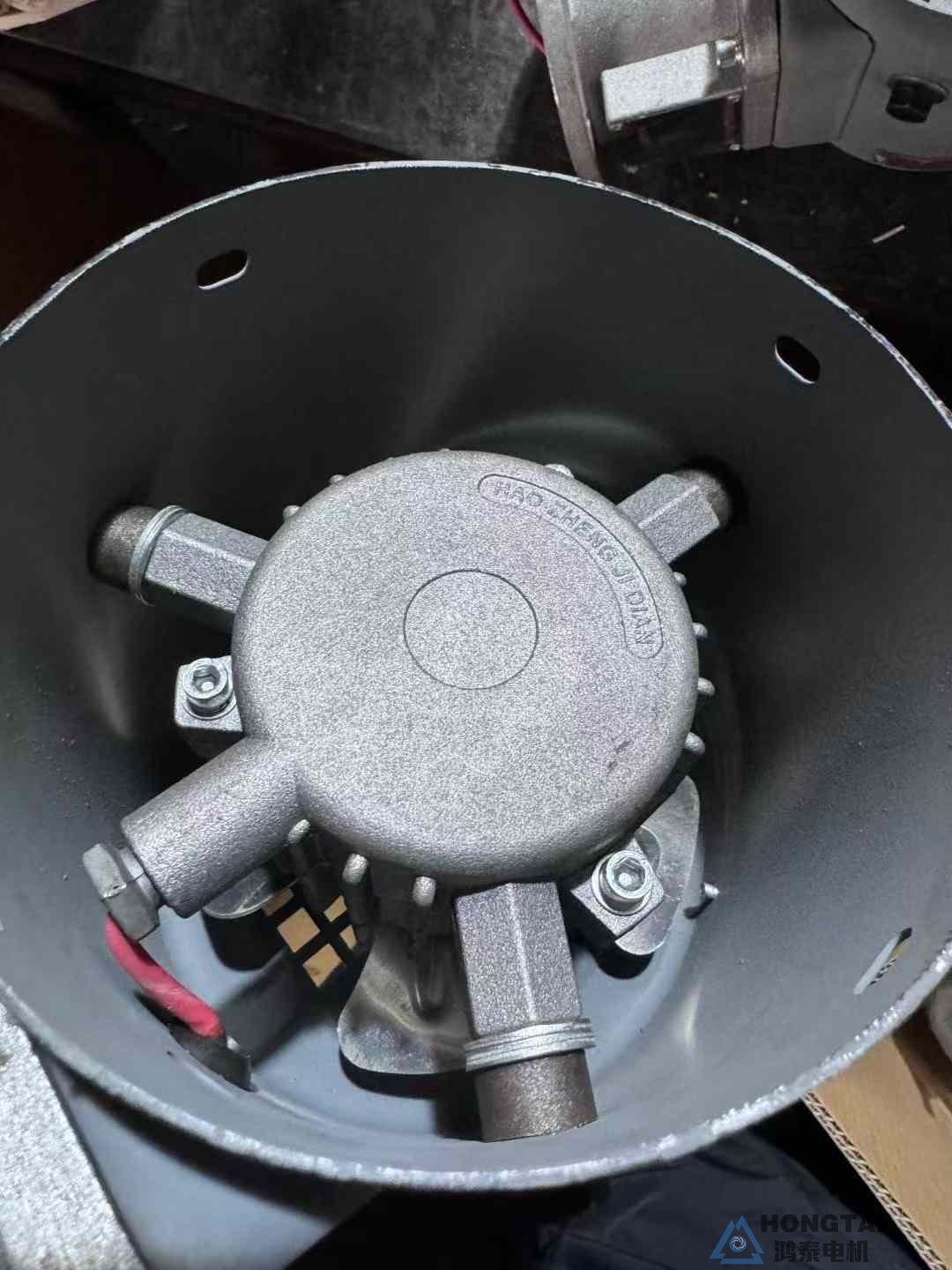 YVFE3-315L2-4电机配低噪音风机