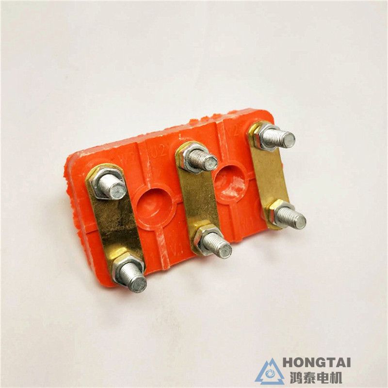 YVFE3-315L2-4电机接线板